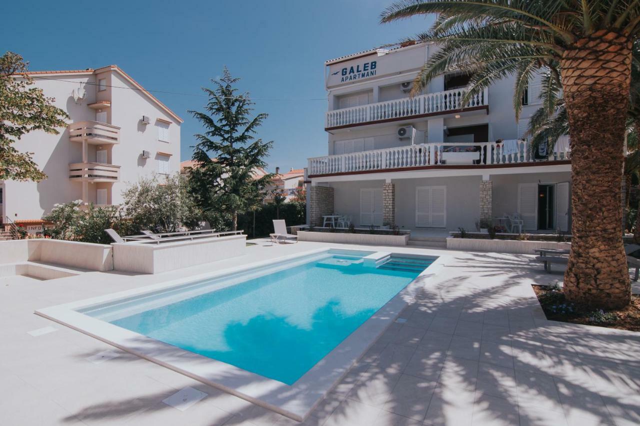 Pool Apartments Galeb Новаля Екстер'єр фото